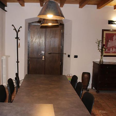 Historical House Medieval Abbey - Al Chiostro Sotto il Monte Bagian luar foto